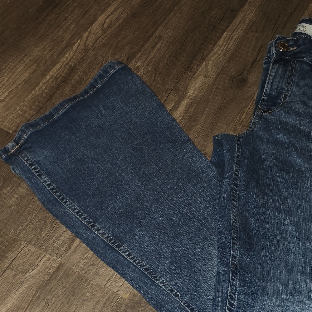 Classic Denim Women's Straight Leg Jeans - Picture 5 of 6
